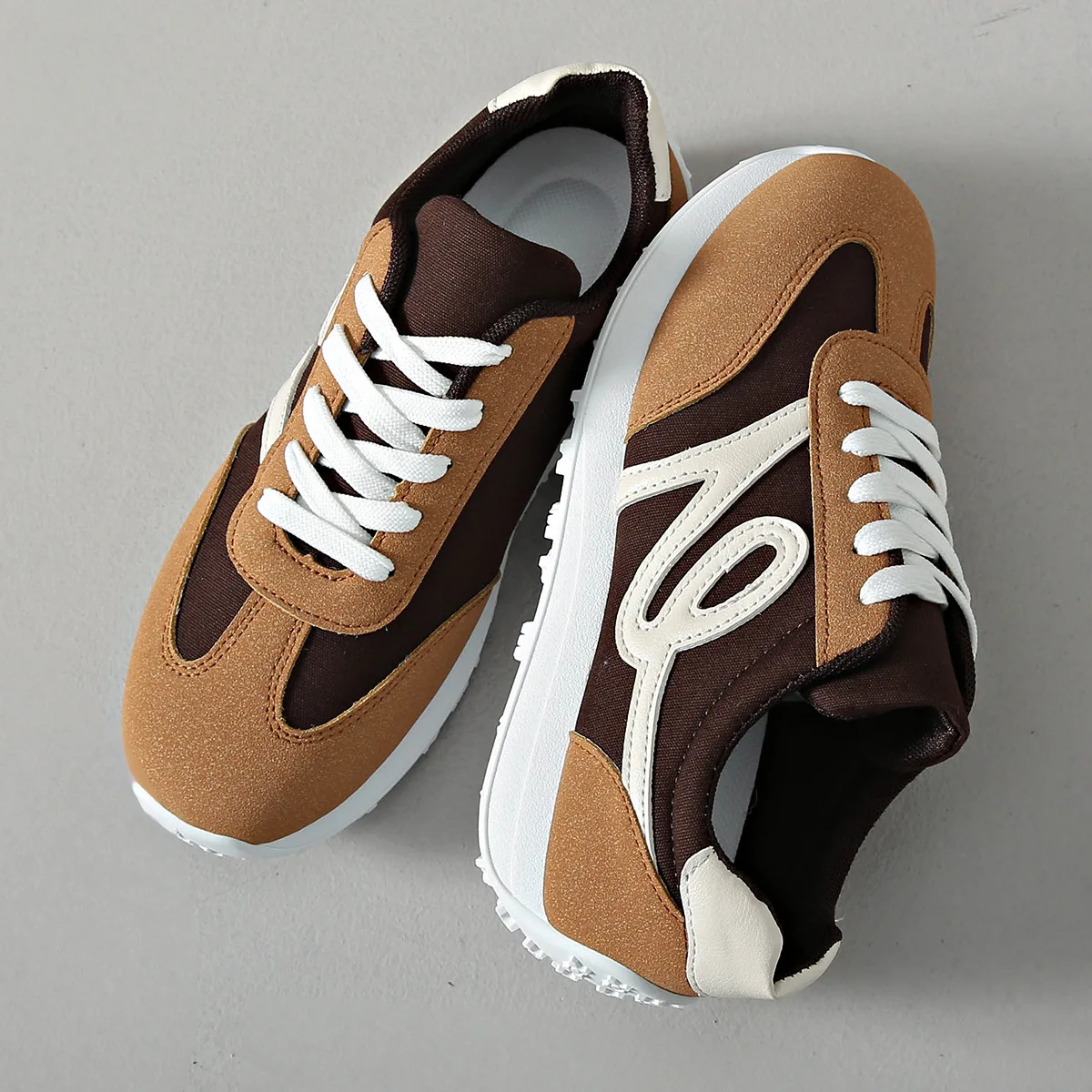 Women's Canvas Suede Retro Trainers Corvine
