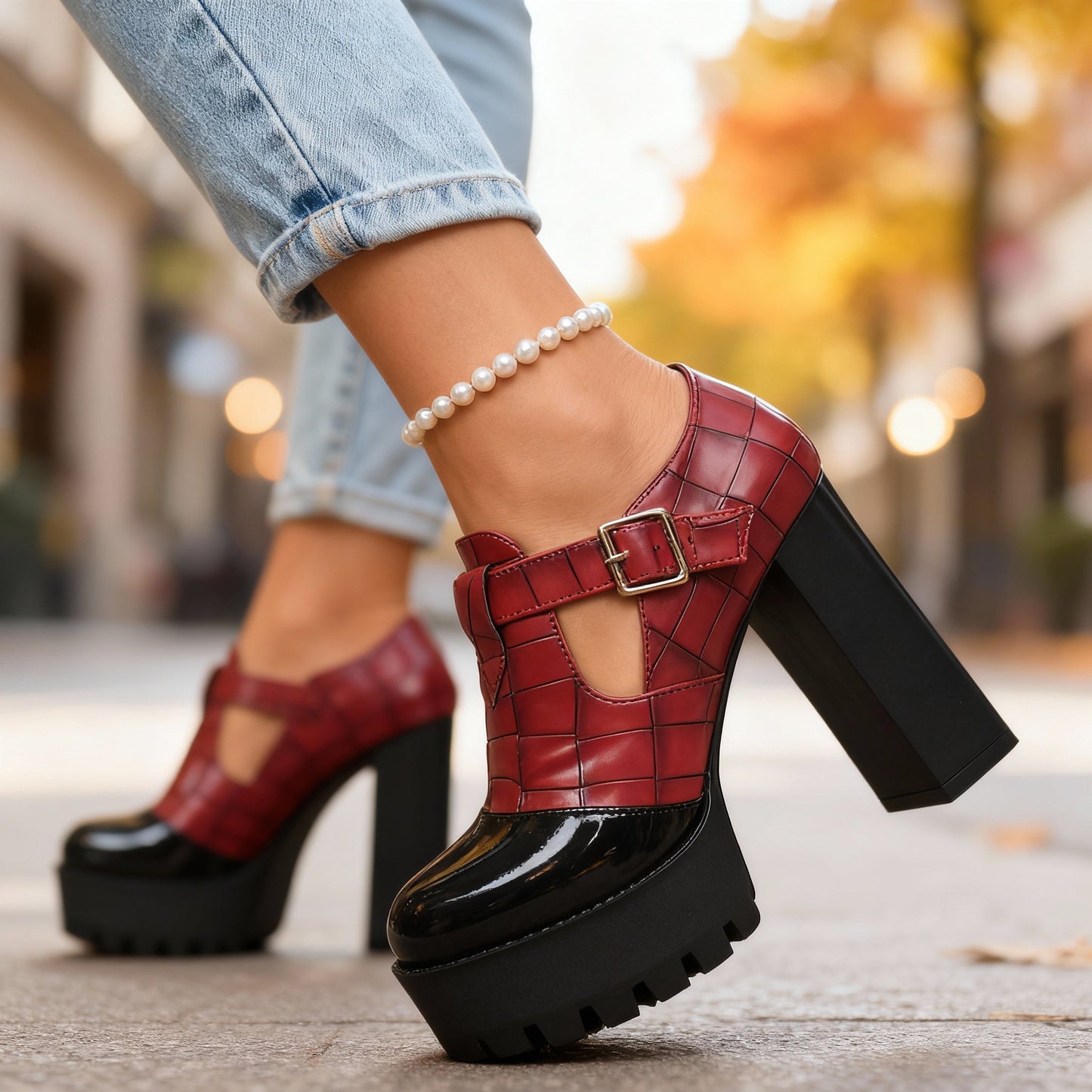 Women's Croc-Embossed Leather Block Heels Corvine