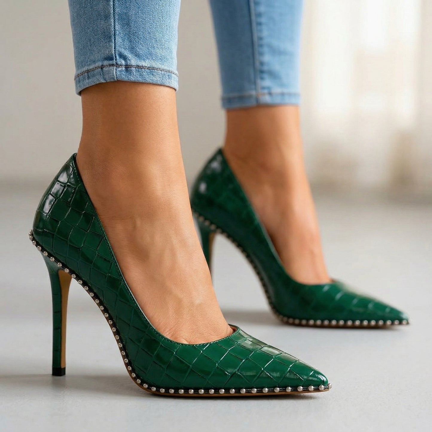 Women's Croc-Patent Heeled Sandals with Cushioned Interior Corvine