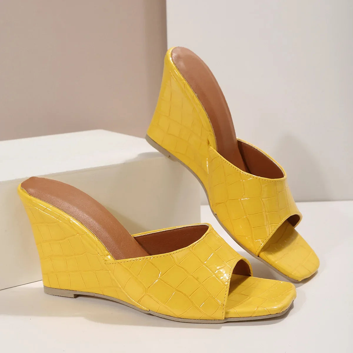 Women's Croc-Textured Slip-On Wedge Sandals Corvine