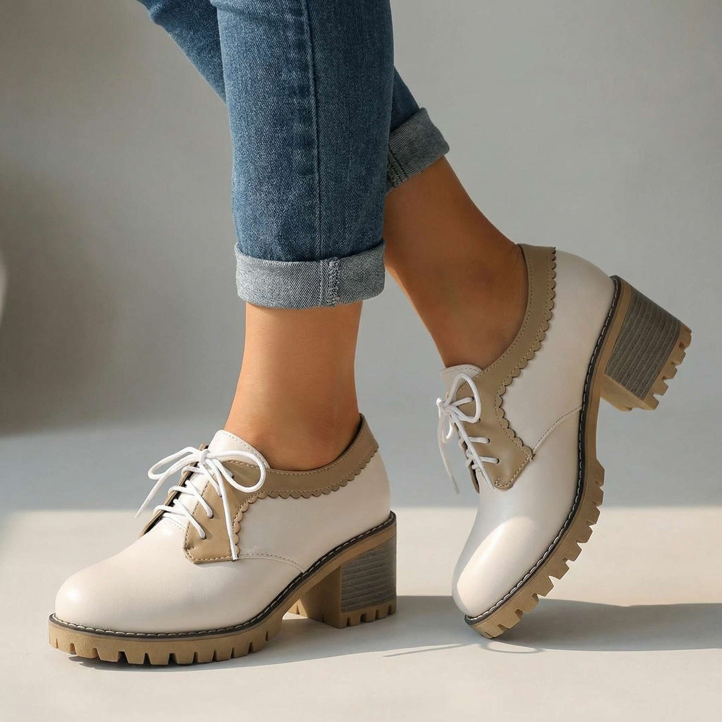 Women's Cushioned Lace-Up Block Heel Shoes Corvine