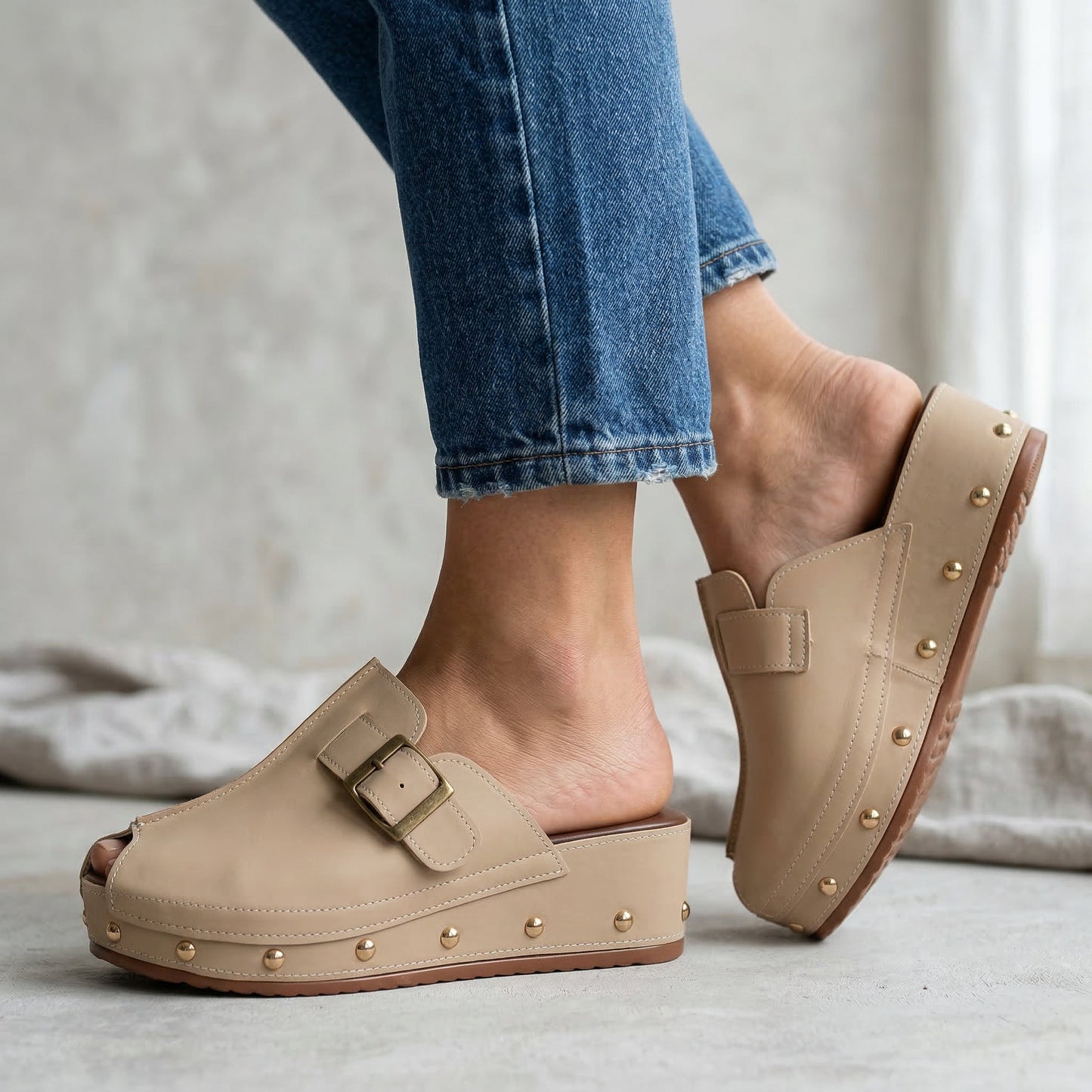Women's Cushioned Platform Sandals Corvine