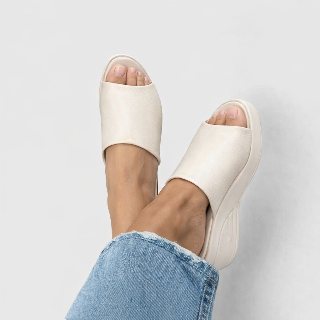 Women's Cushioned Slip-On Wedge Sandals Corvine