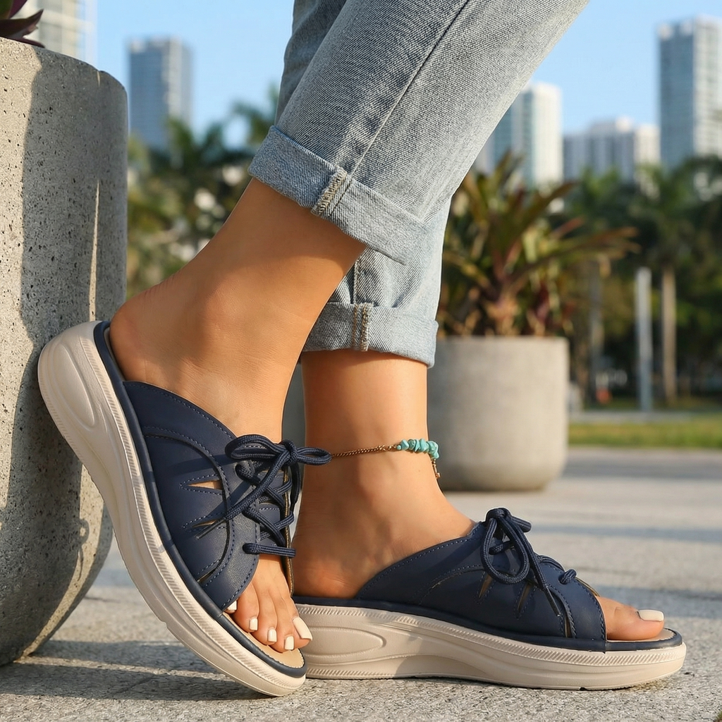 Women's Cushioned Strappy Sandals Corvine