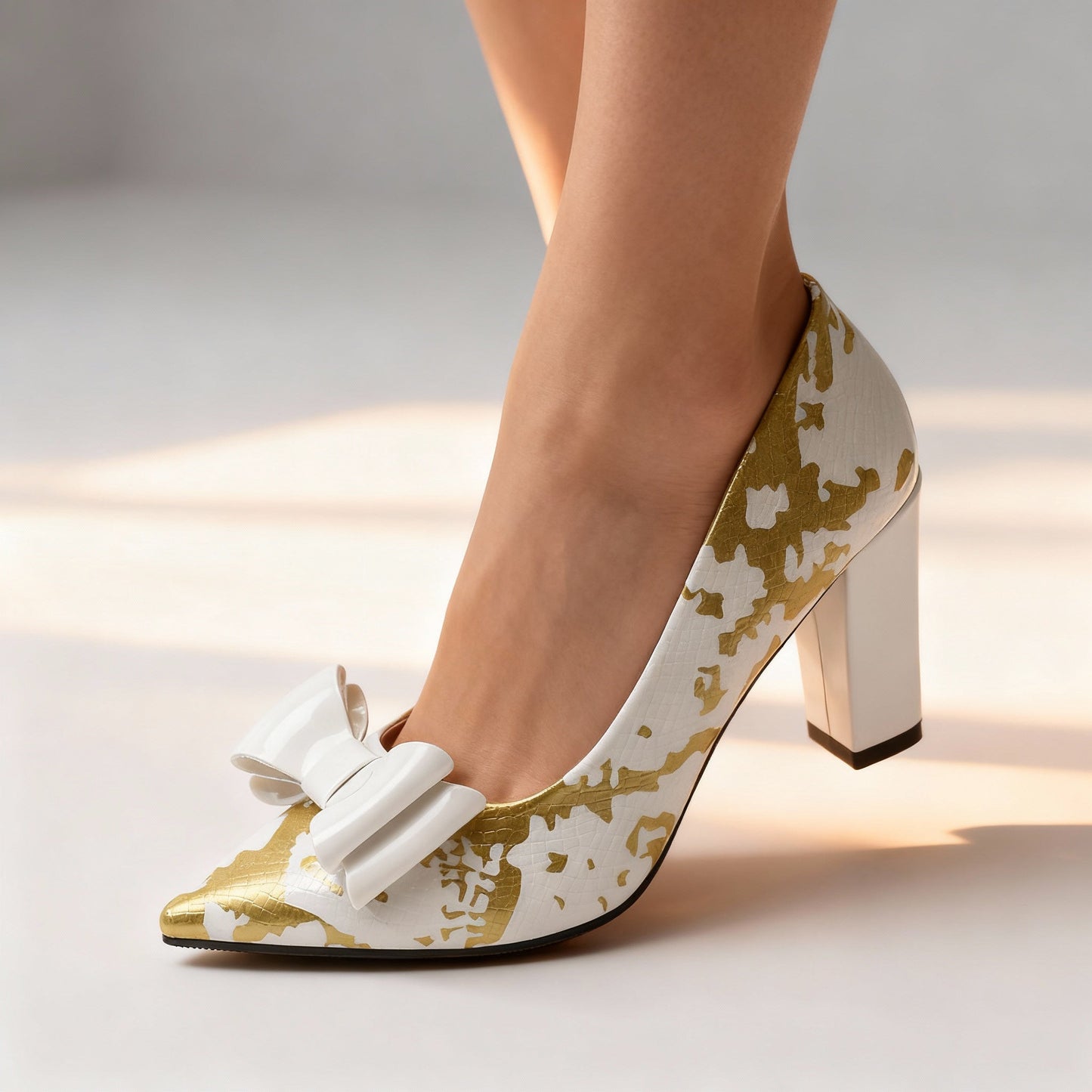 Women's Exotic Textured Pointed Toe Heels Corvine