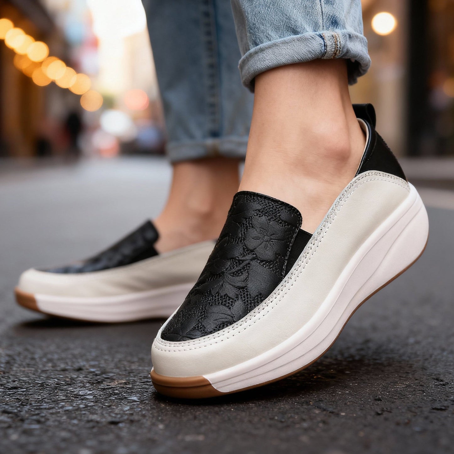 Women's Floral-Embossed Vegan Leather Loafers Corvine