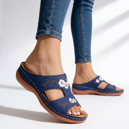 Women's Floral Embroidered Leather Sandals Corvine