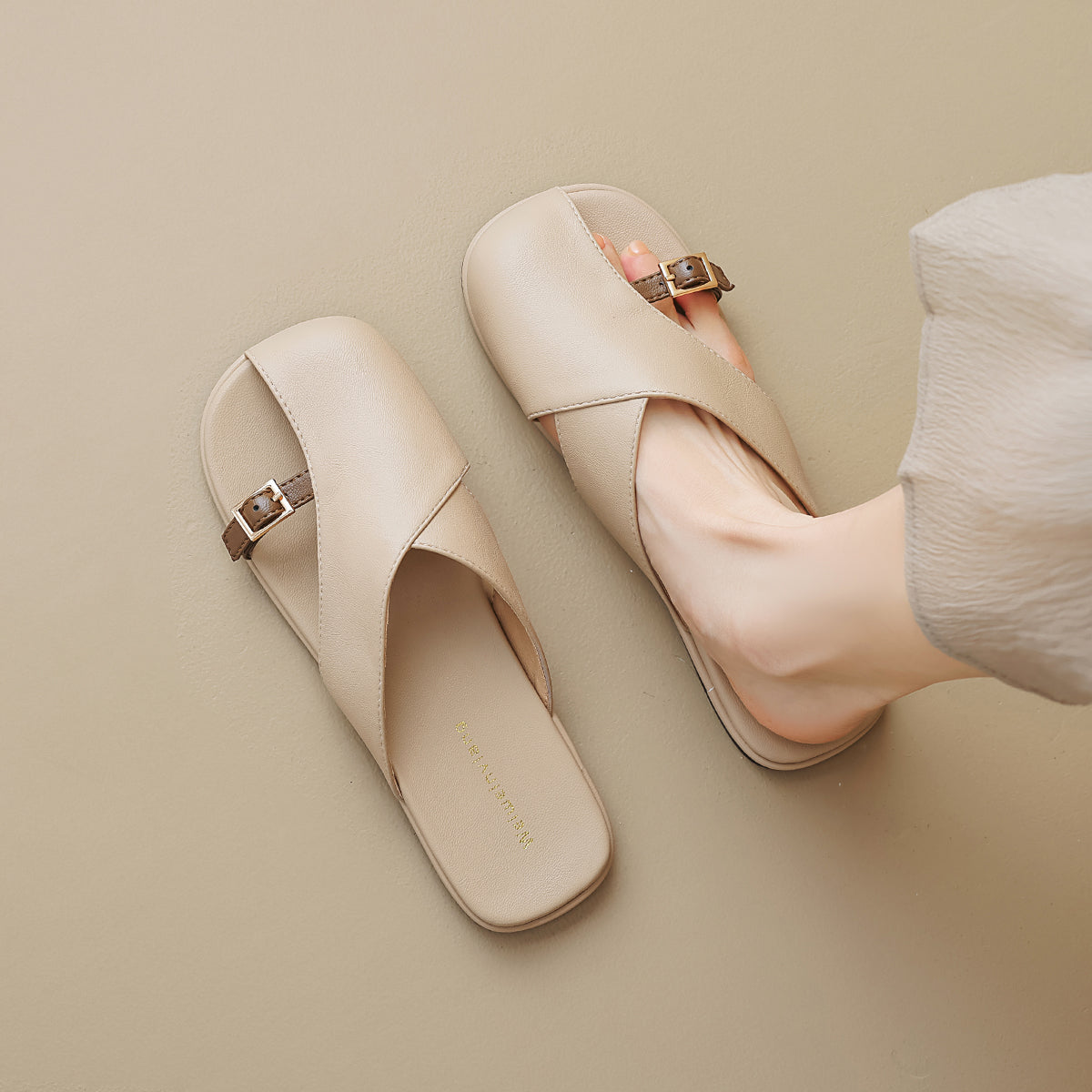 Women's Genuine Leather Cross-Strap Slides Corvine