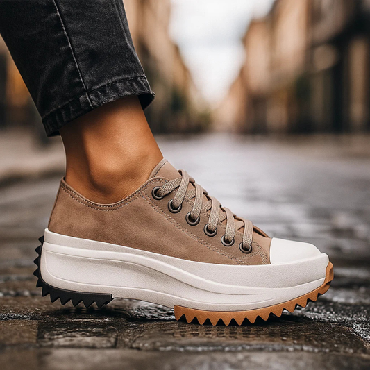 Women's Genuine Leather Retro Platform Trainers Corvine