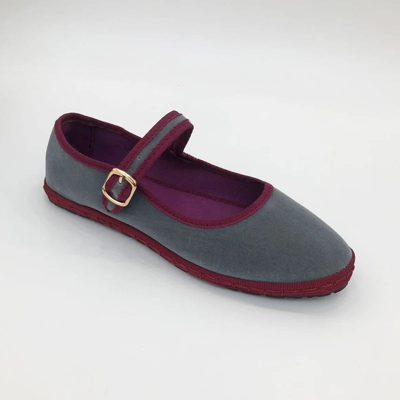 Women's Hand-Stitched Velvet Round Toe Flats Corvine