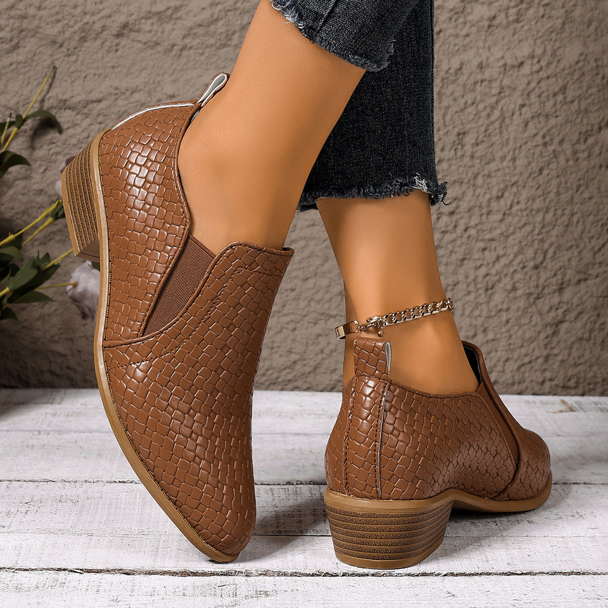 Women's Handcrafted Leather Ankle Boots Corvine
