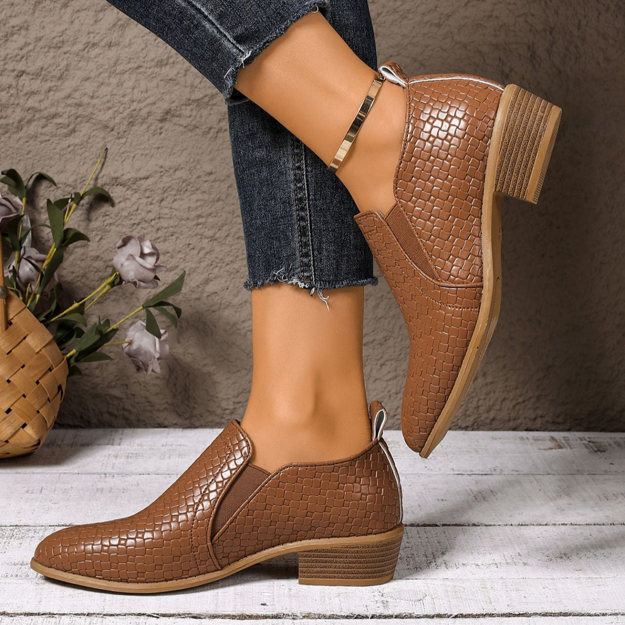 Women's Handcrafted Leather Ankle Boots Corvine