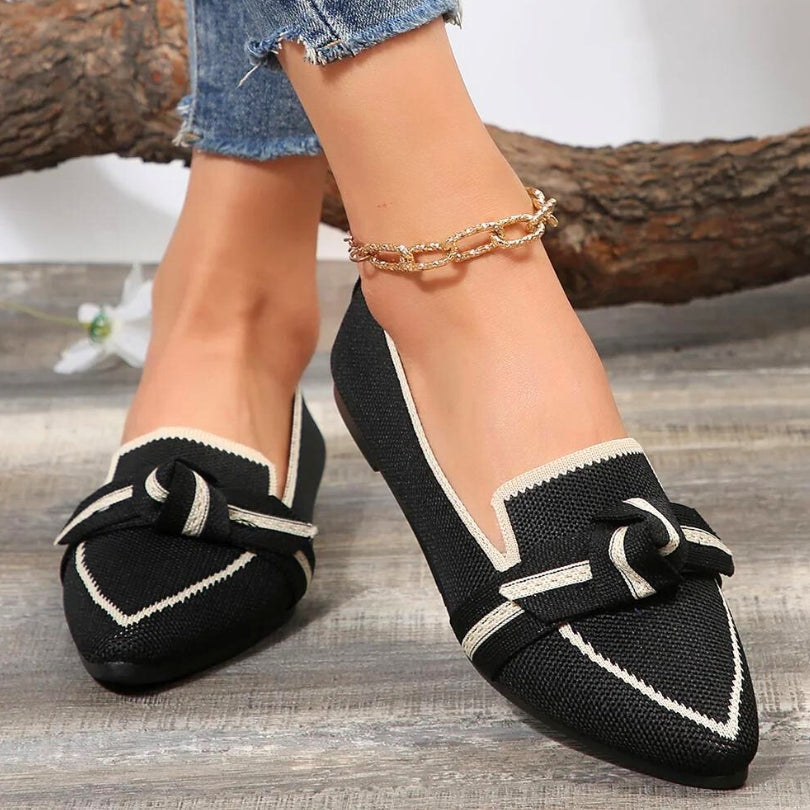 Women's Handcrafted Leather Black Flats for Women Corvine