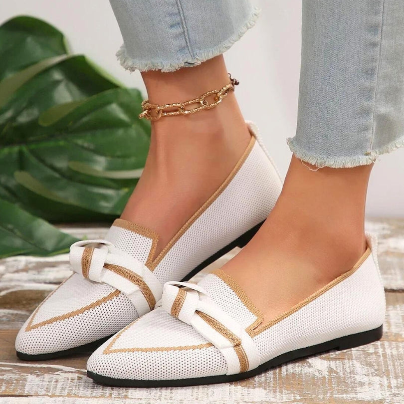 Women's Handcrafted Leather Black Flats for Women Corvine