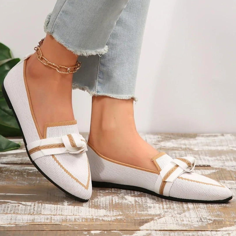 Women's Handcrafted Leather Black Flats for Women Corvine