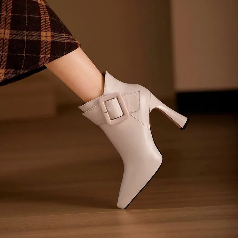 Women's High-Gloss Vegan Leather Ankle Boots Corvine