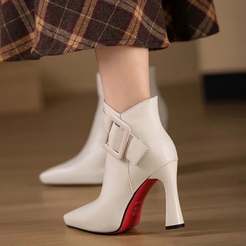 Women's High-Gloss Vegan Leather Ankle Boots Corvine