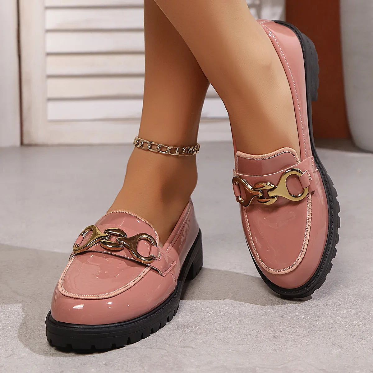 Women's High-Shine Patent Leather Loafers Corvine