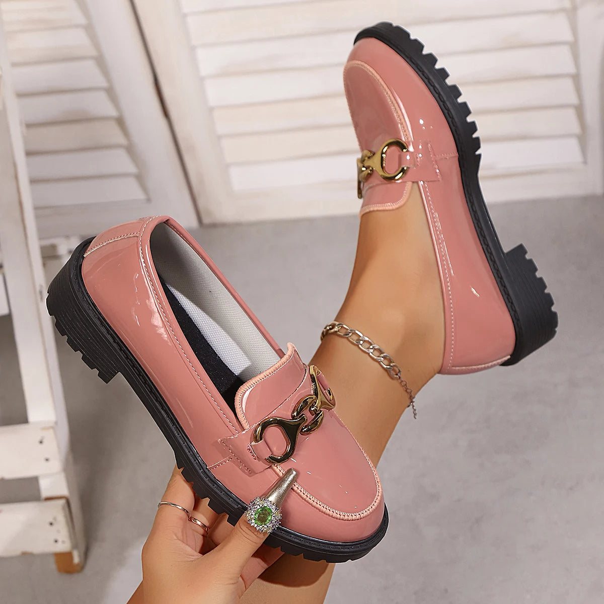 Women's High-Shine Patent Leather Loafers Corvine