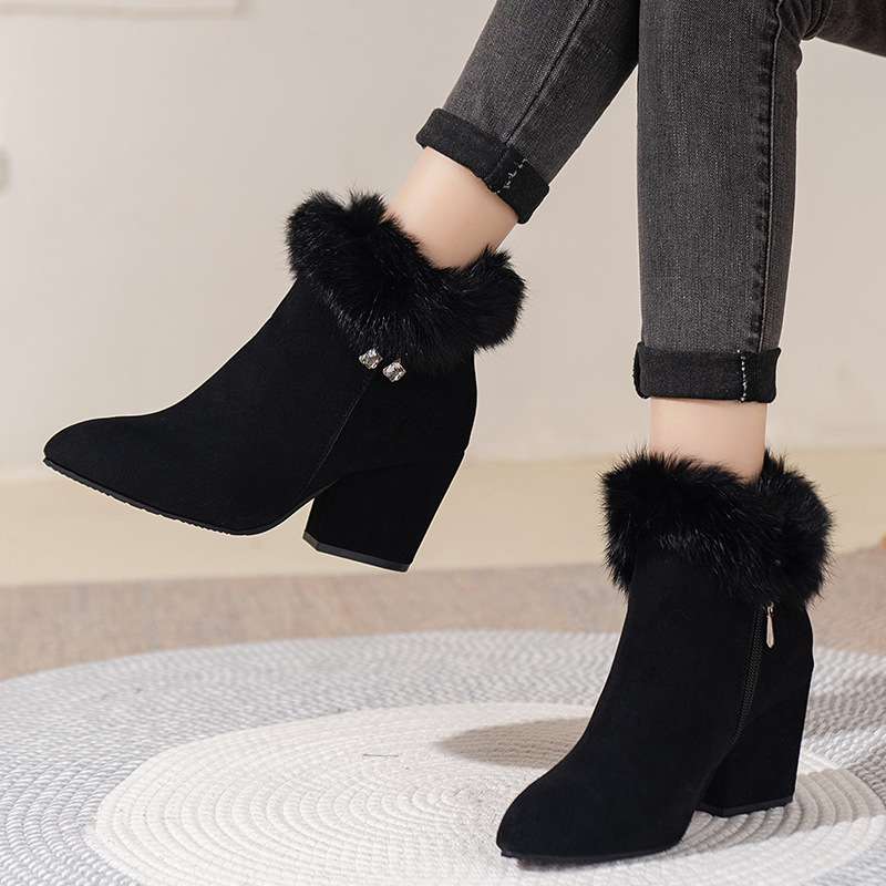 Women's Insulated Black Suede Block Heel Boots Corvine
