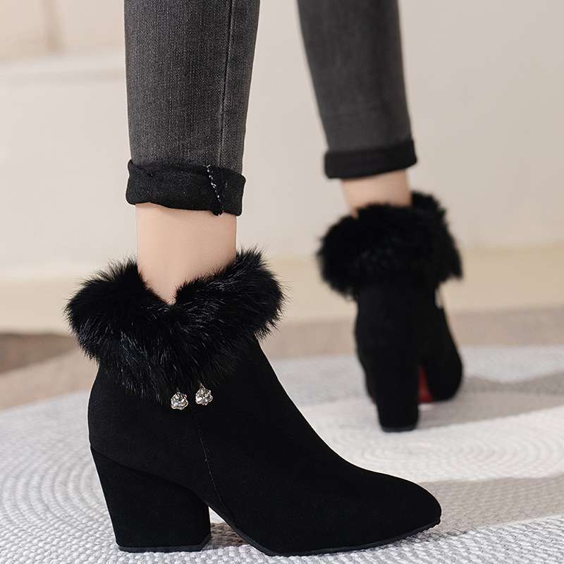 Women's Insulated Black Suede Block Heel Boots Corvine