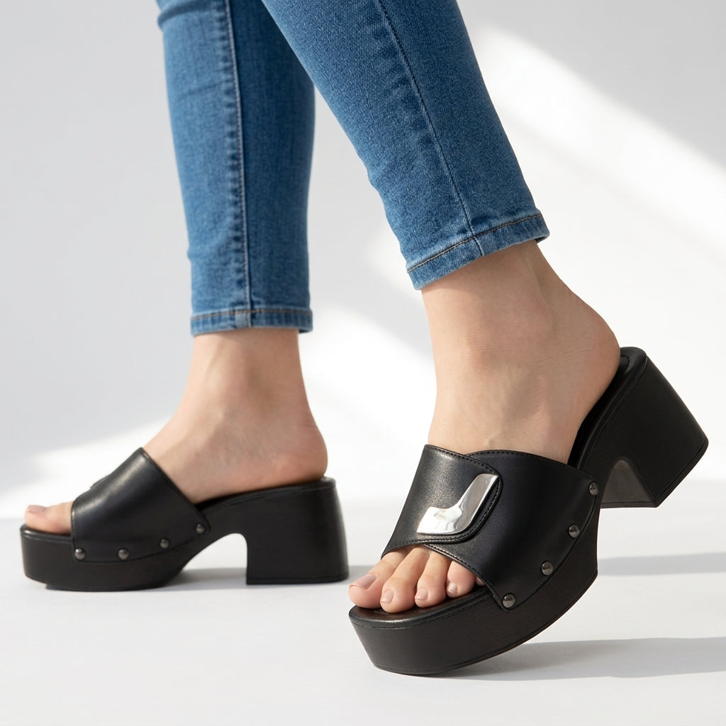 Women's Leather Platform Sandals Corvine