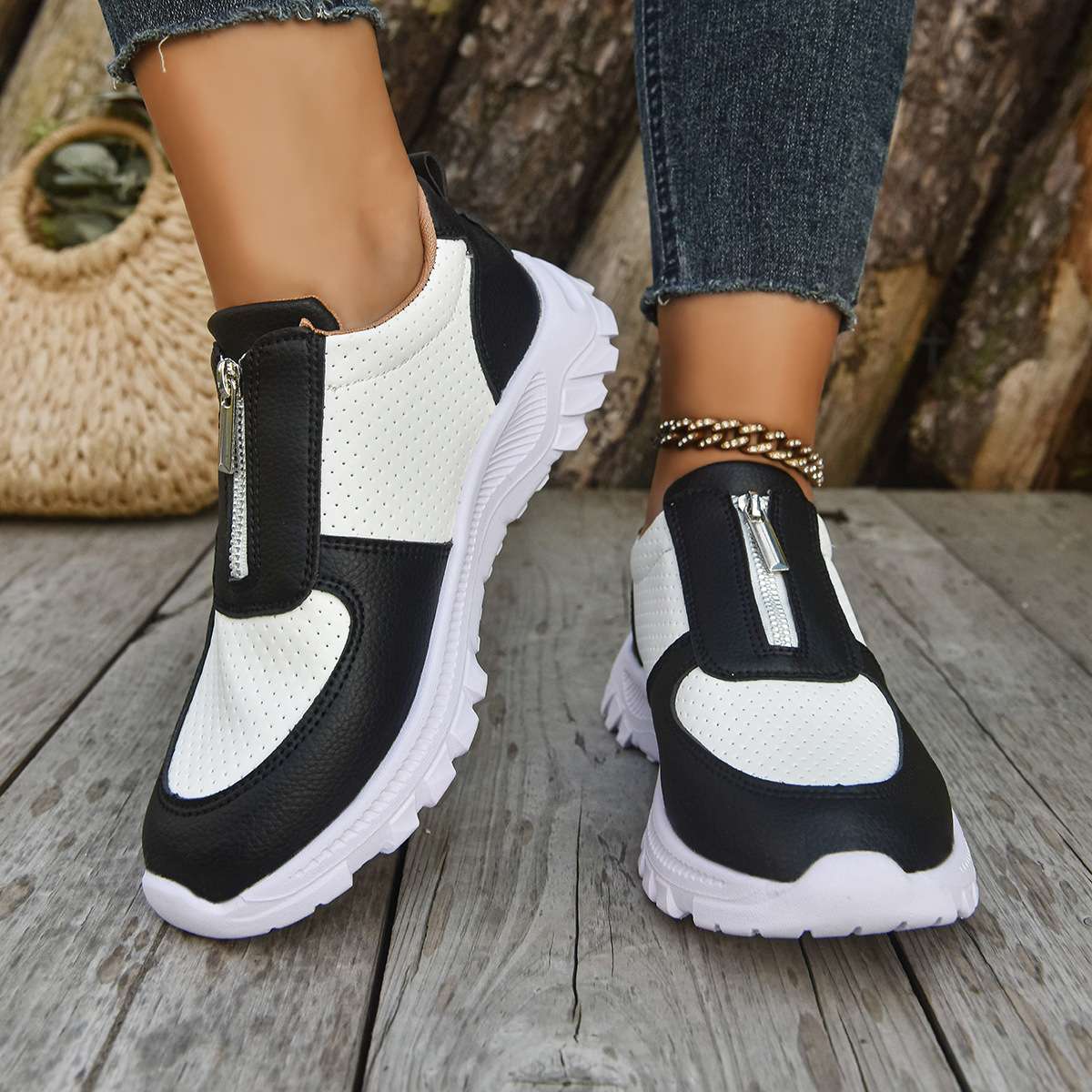 Women's Lightweight Breathable White Trainers Corvine