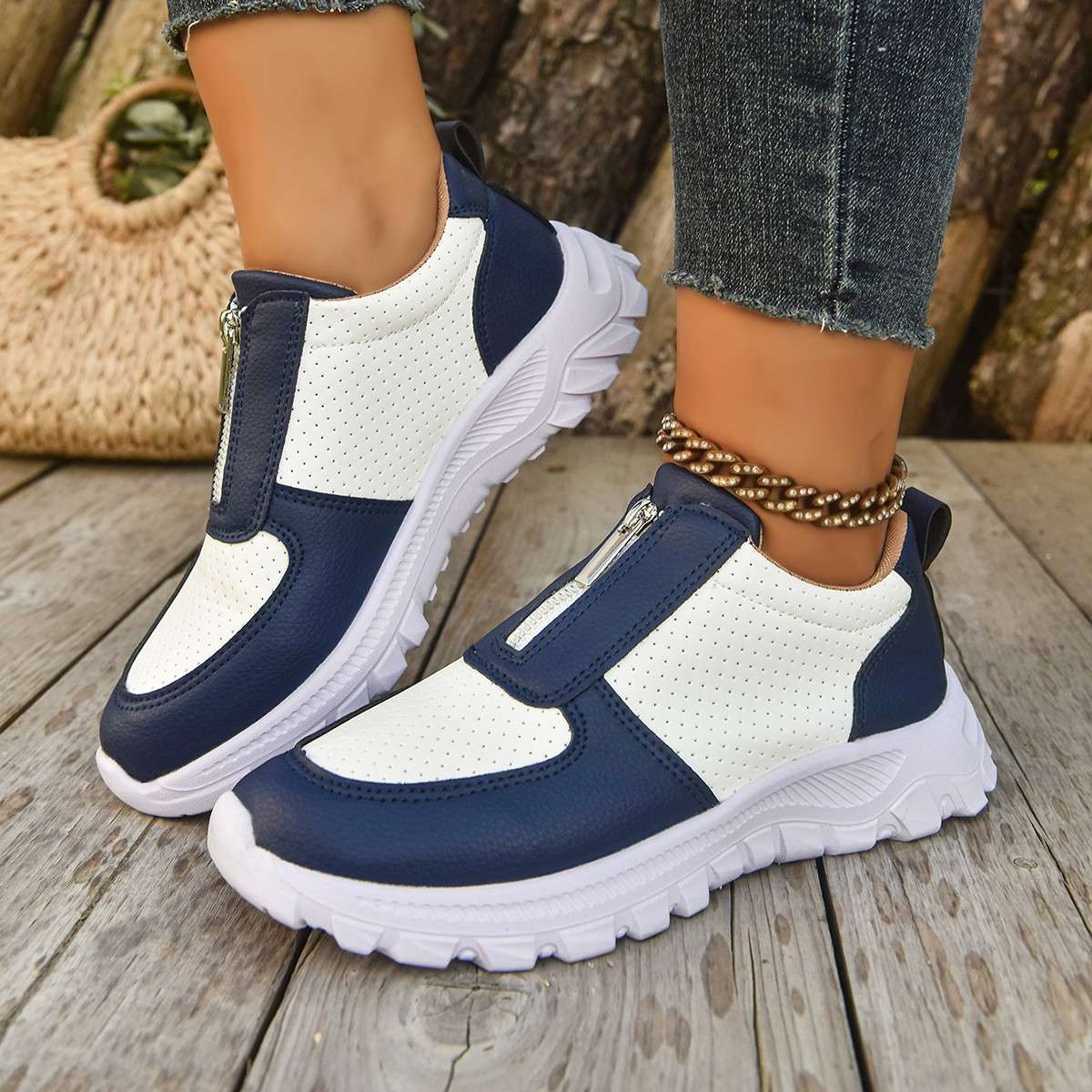 Women's Lightweight Breathable White Trainers Corvine