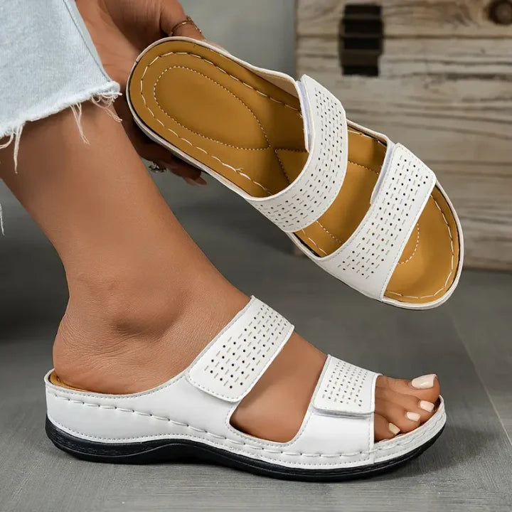 Women's Lightweight Casual Hollow Sole Sandals Corvine