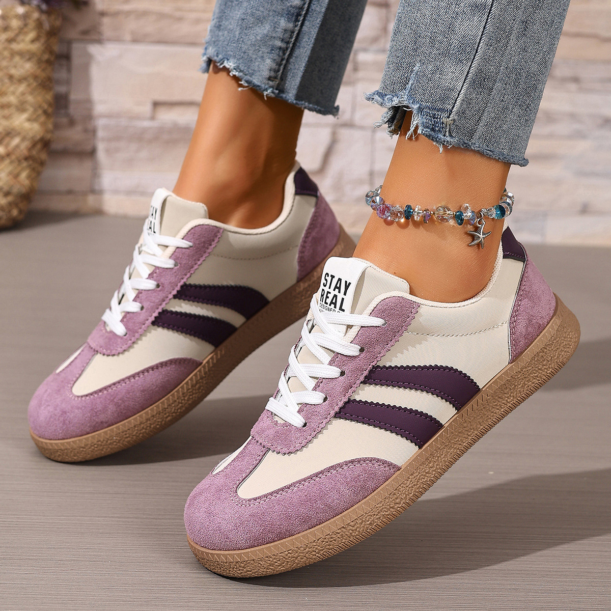 Women's Lightweight Retro Style Trainers Corvine