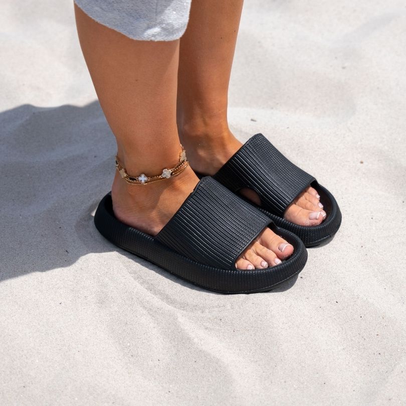 Women's Lightweight Thick Mid-Sole Slippers Corvine