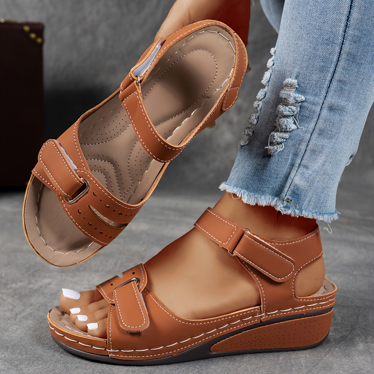 Women's Lightweight Vegan Breathable Sandals Corvine