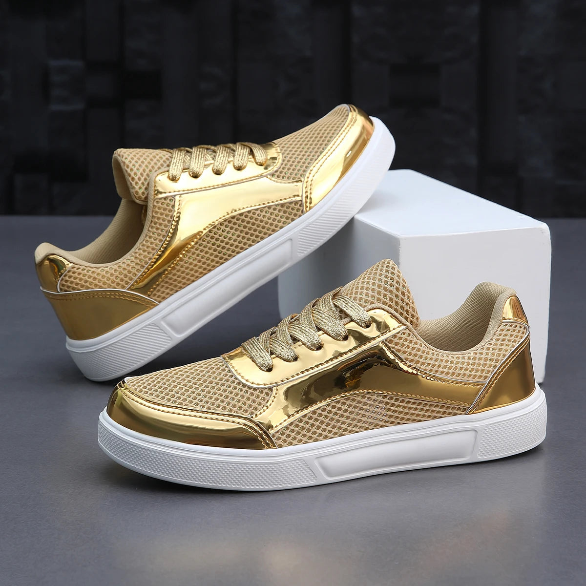 Women's Metallic Breathable Mesh Walking Shoes Corvine
