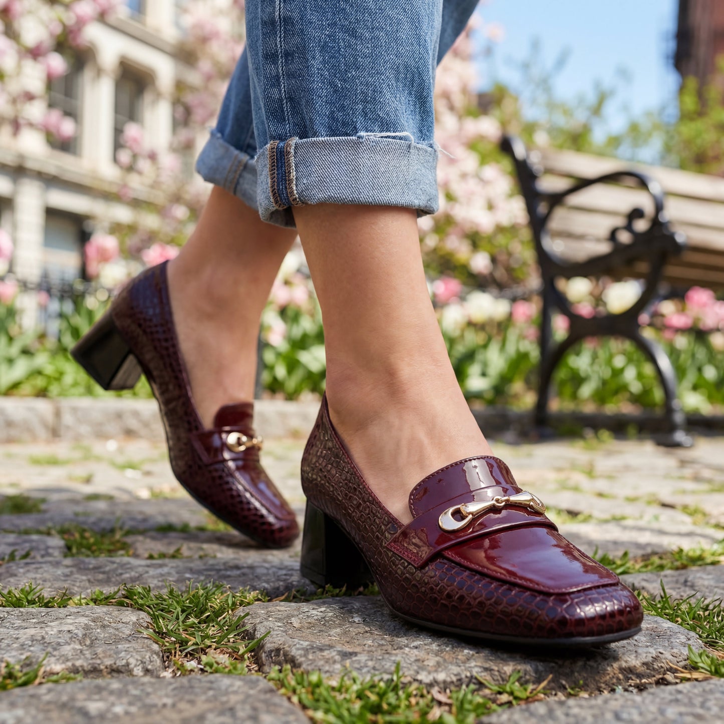 Women's Patent Leather Block Heel Loafers Corvine