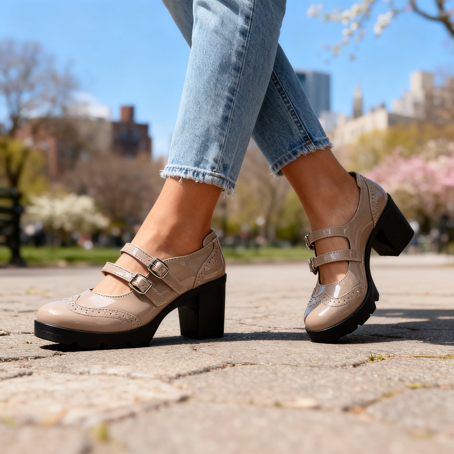 Women's Patent Leather Brogue Loafers Corvine