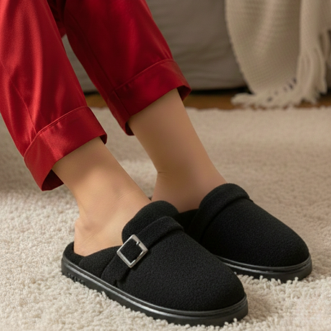 Women's Plush Fabric Comfort Slippers Corvine