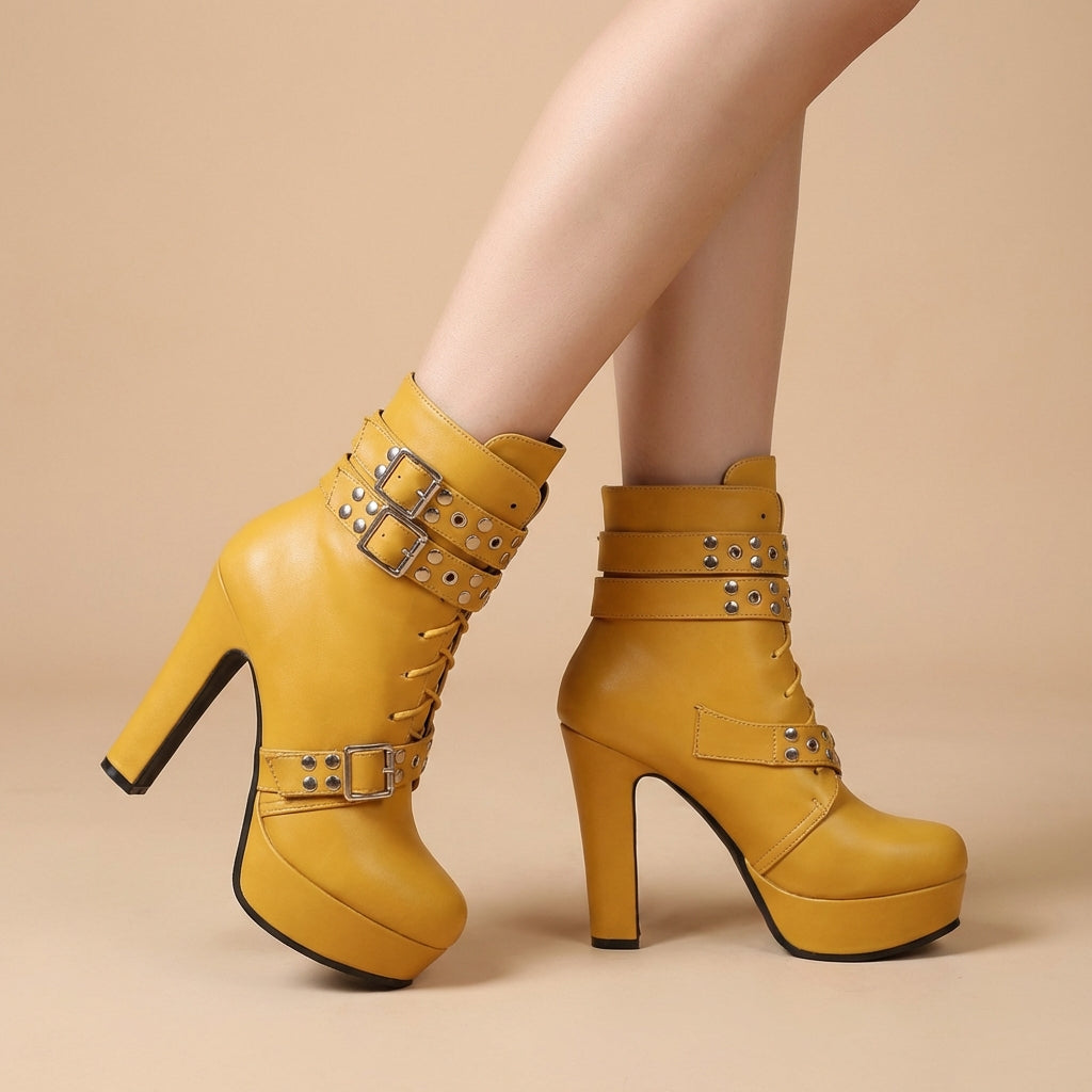 Women's Plush Lined Black Ankle Boots with High Heel Corvine
