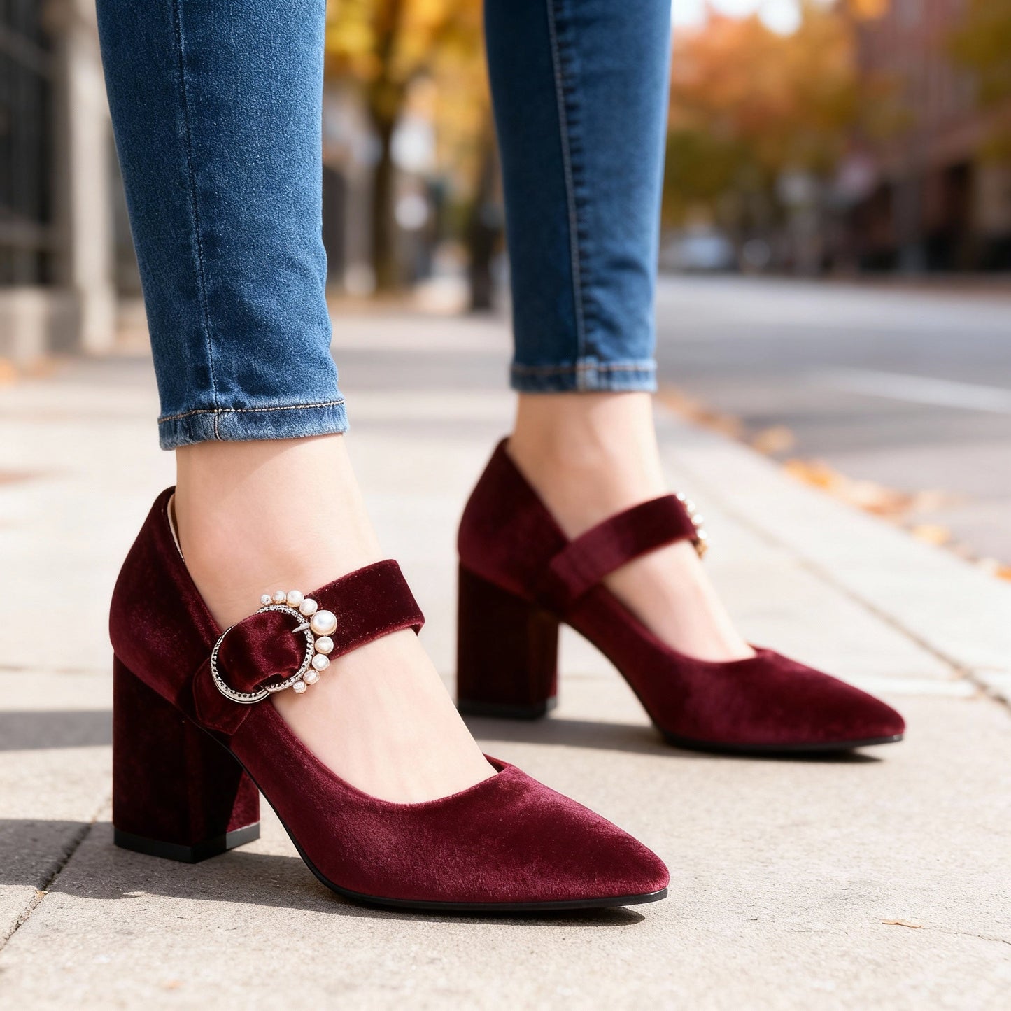 Women's Plush Velvet Heels Corvine