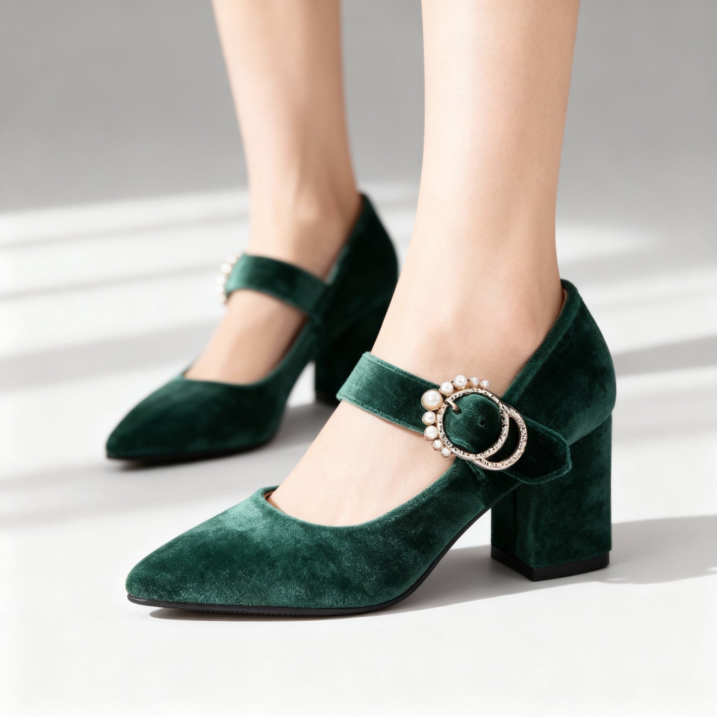 Women's Plush Velvet Heels Corvine