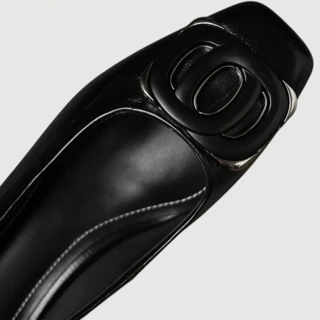 Women's Polished Synthetic Leather Block Heel Shoes Corvine