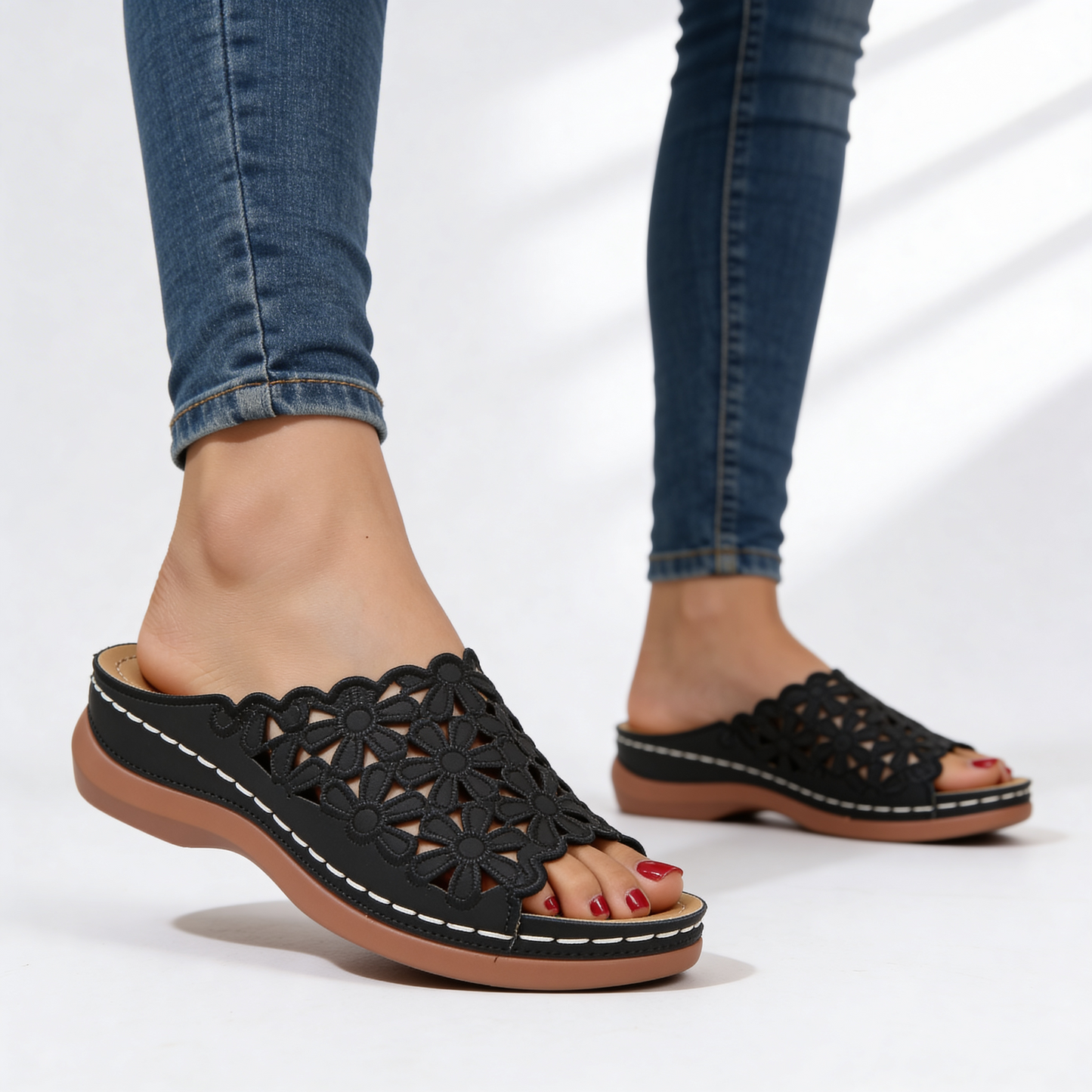 Women's Premium Leather Floral Slide Sandals Corvine