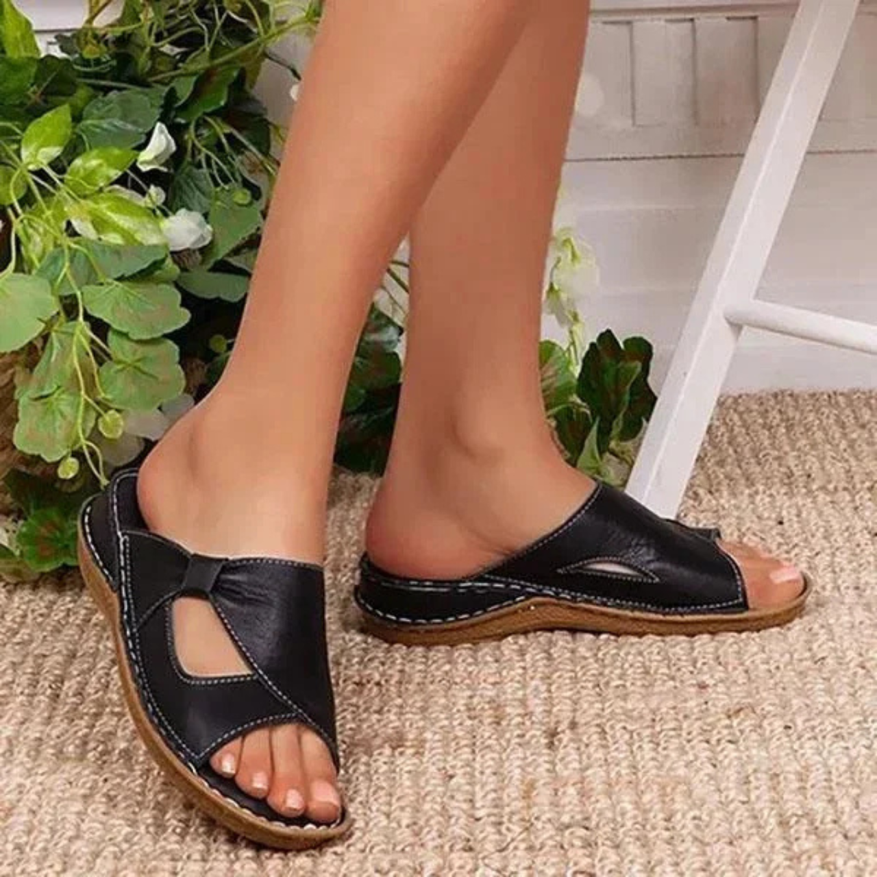 Women's Premium PU Leather Classic Sandals Corvine