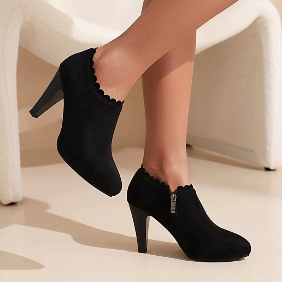 Women's Premium Soft Suede Block Heel Shoes Corvine