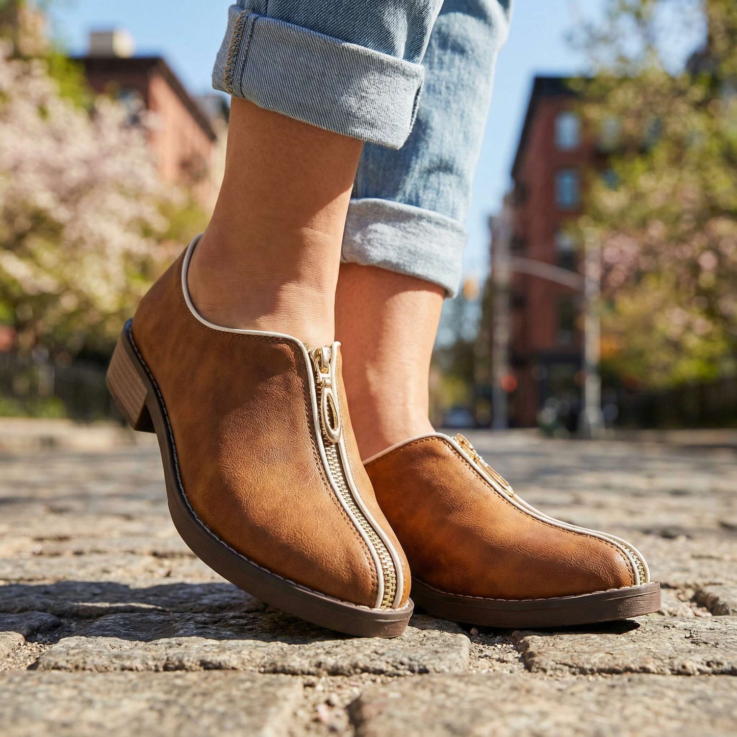 Women's Premium Upper Low-Heel Zipper Shoes Corvine