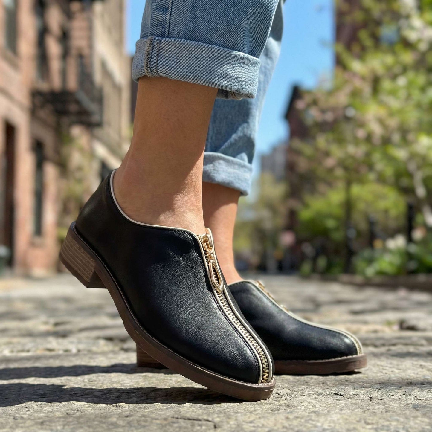 Women's Premium Upper Low-Heel Zipper Shoes Corvine