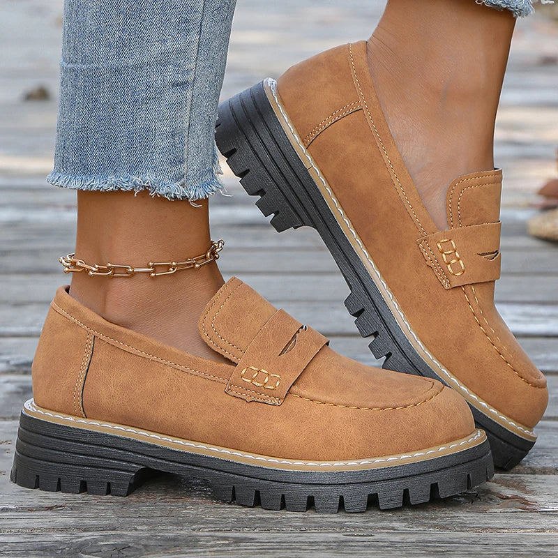 Women's Rich Suede Chunky Platform Loafers Corvine