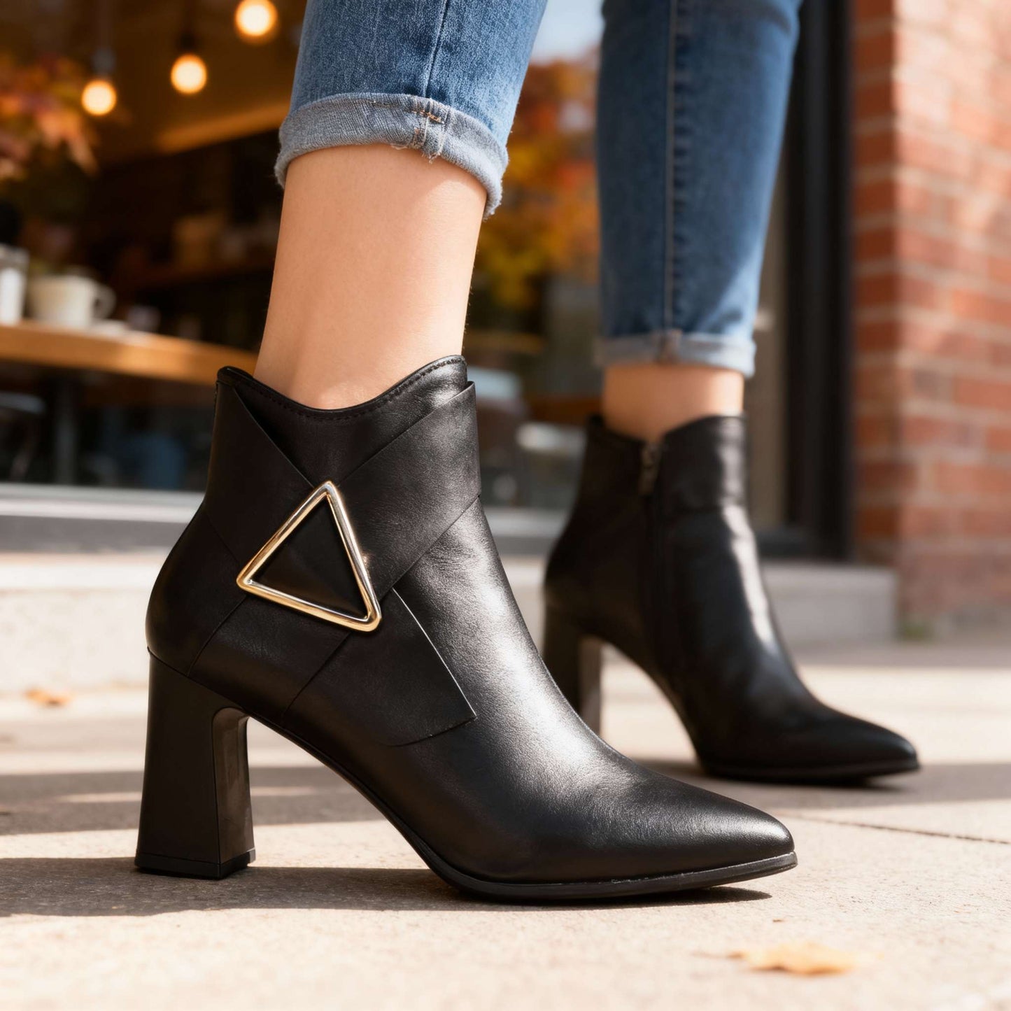 Women's Rich Upper Folded Strap Block Heel Boots Corvine