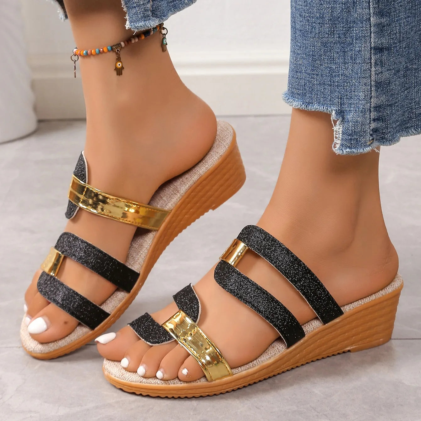 Women's Shimmering Synthetic Flat Strap Sandals Corvine
