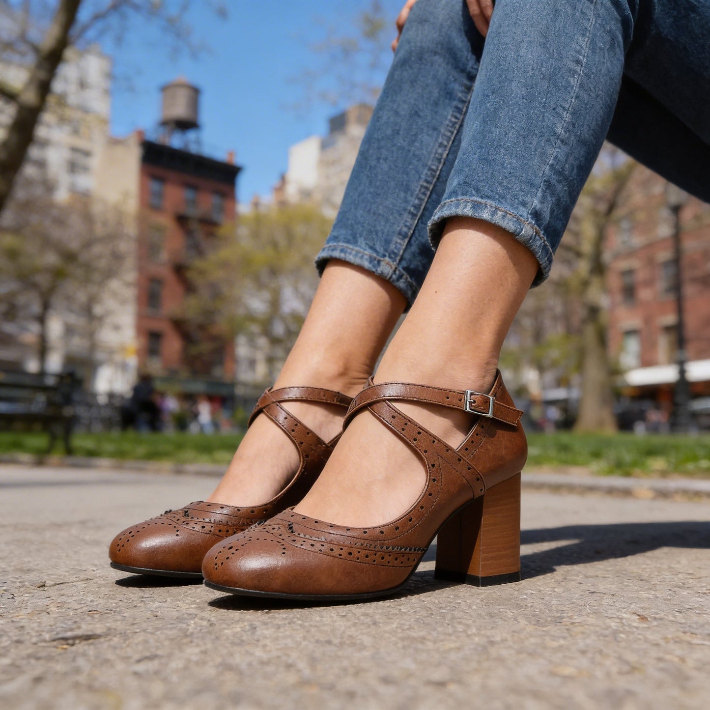 Women's Smooth Leather Brogue Loafers Corvine