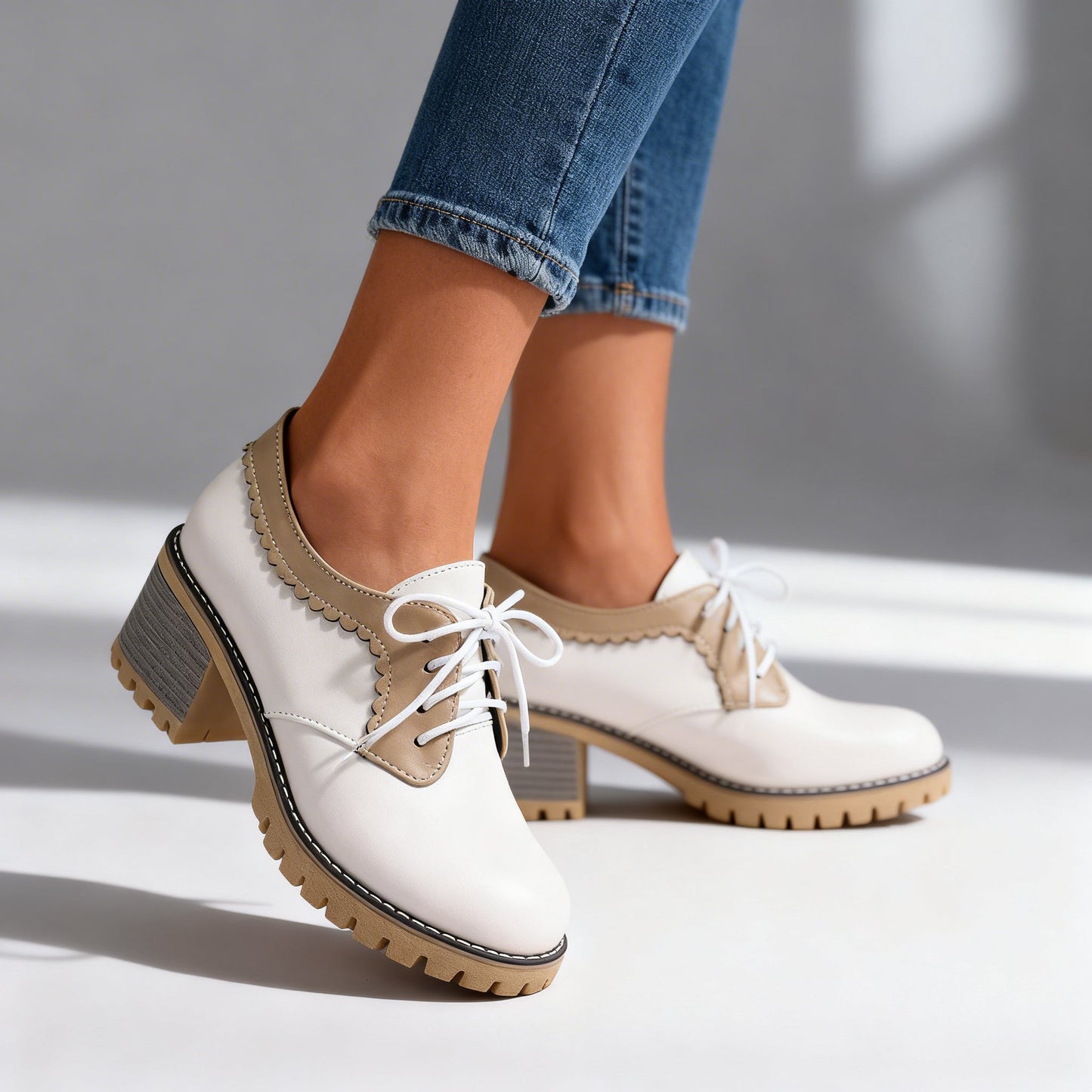 Women's Smooth Leather Lace-Up Derbies Corvine
